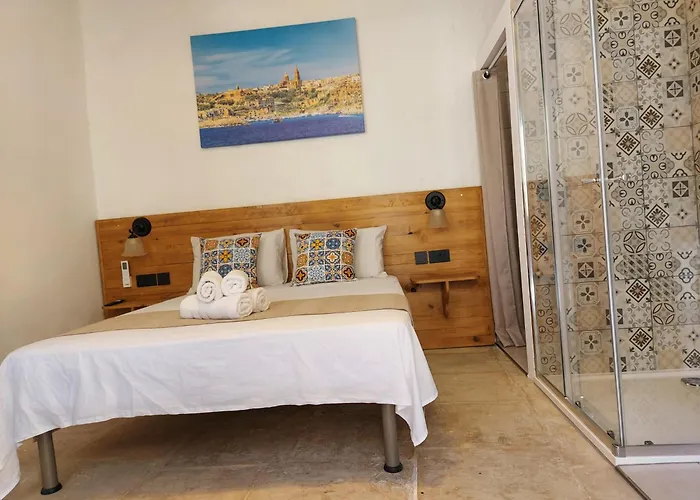 Bed & Breakfast Razzett Warda Għasri