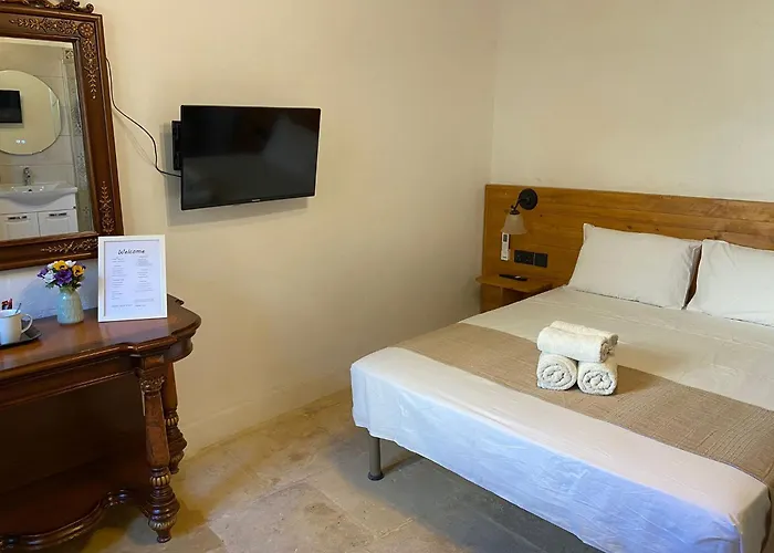 Razzett Warda 3* Ghasri (Gozo)